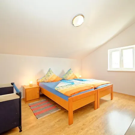 Apartments Bosnjak 804 באלה